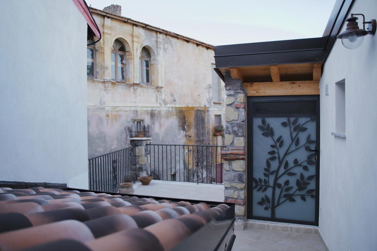 Casa Marinari Bed & Breakfast Scalea Exterior photo